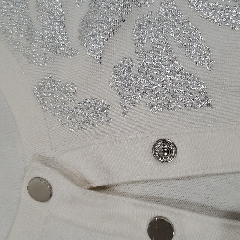 Sweater - Picture 3 of 5